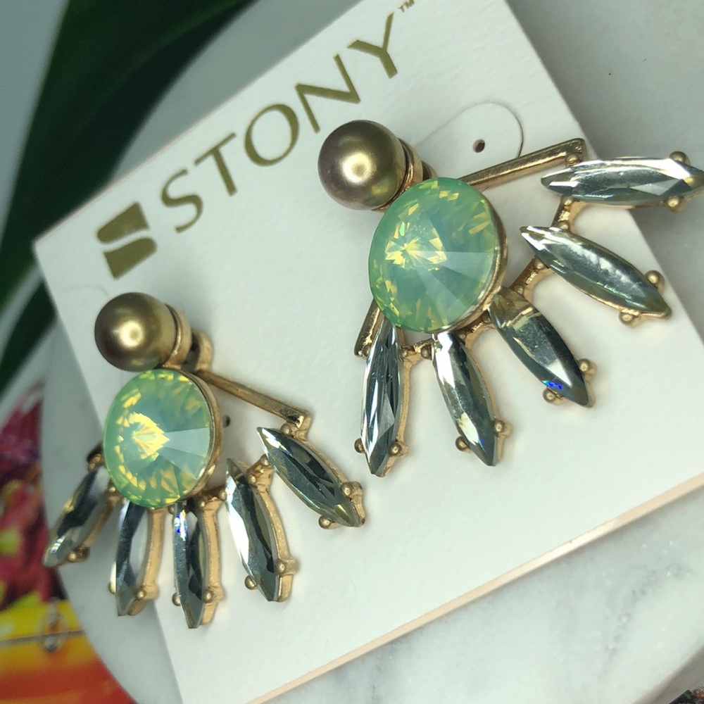 Beautiful Rhinestone Earrings - Picture 13 of 17